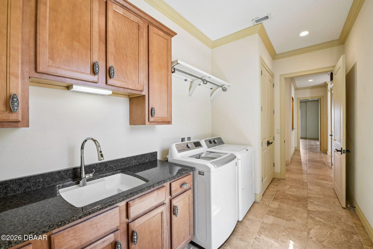 2227 S Palmetto Avenue, South Daytona, FL 32119 Photo