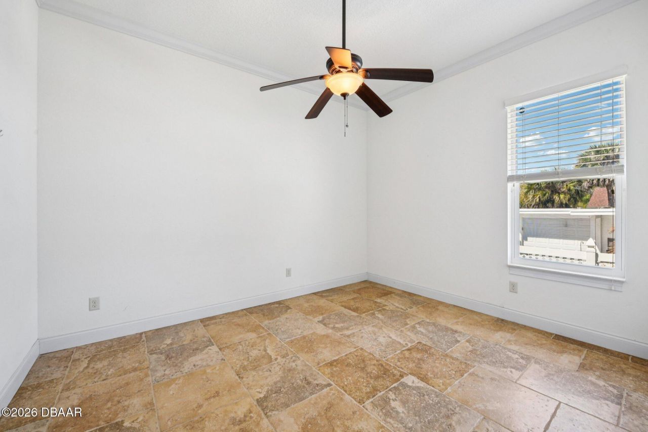 2227 S Palmetto Avenue, South Daytona, FL 32119 Photo