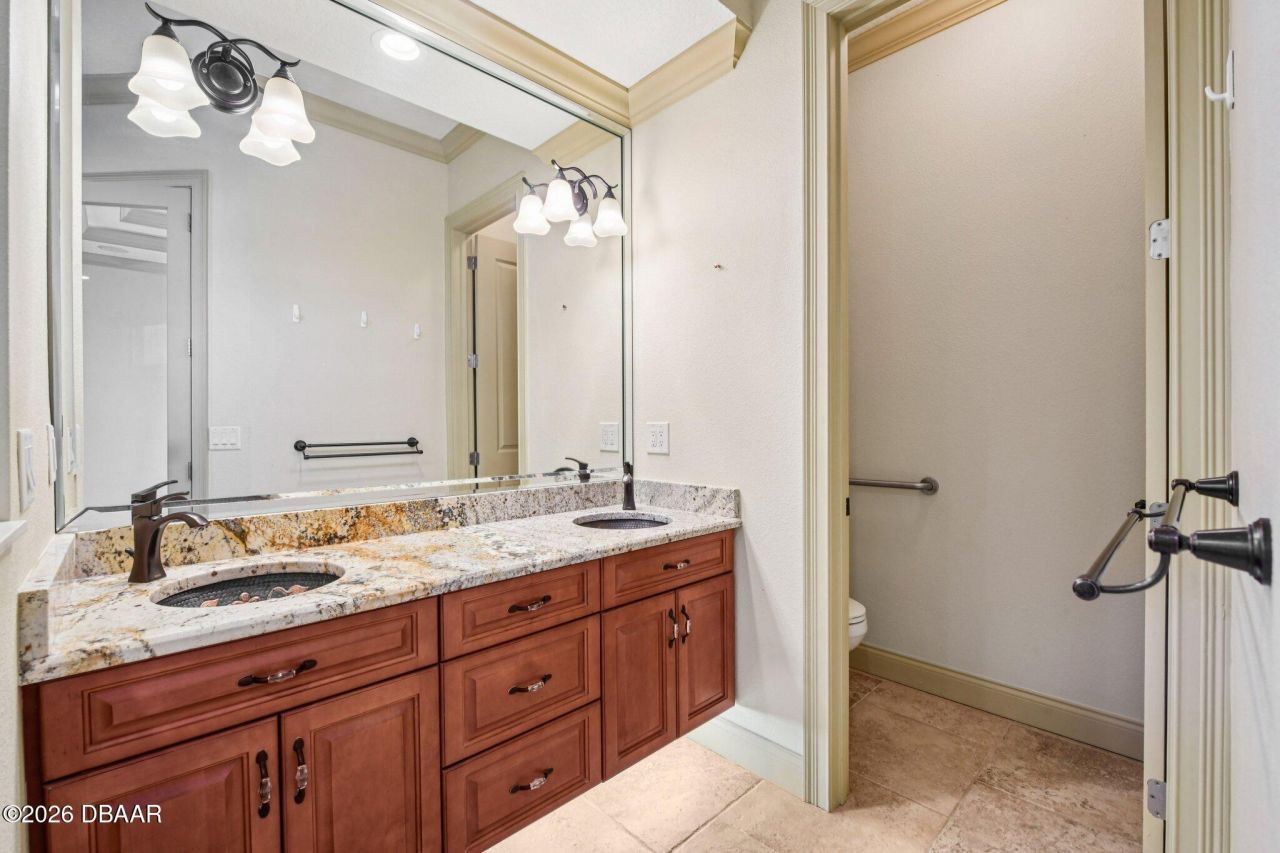 2227 S Palmetto Avenue, South Daytona, FL 32119 Photo