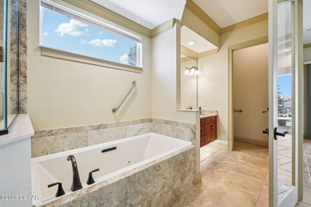 2227 S Palmetto Avenue, South Daytona, FL 32119 Photo