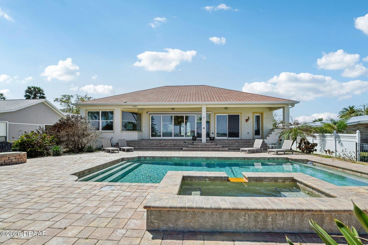 2227 S Palmetto Avenue, South Daytona, FL 32119 Photo