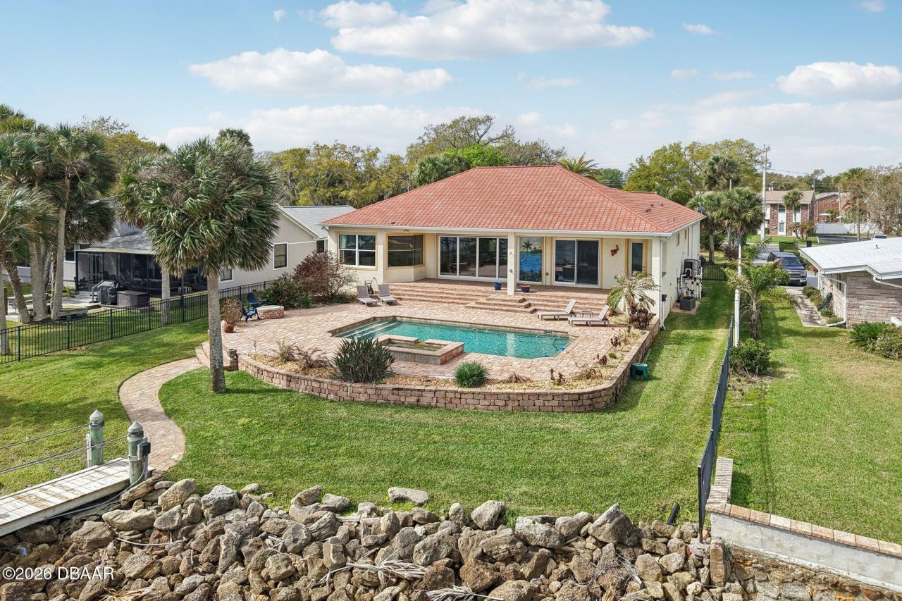 2227 S Palmetto Avenue, South Daytona, FL 32119 Photo