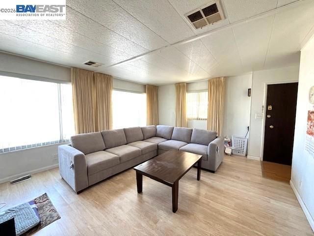 1150 W Winton Ave, Hayward, CA 94545 Main Photo