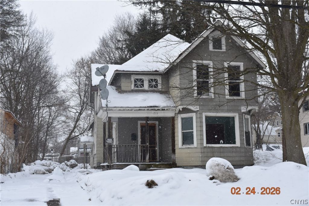 713 Oneida Street, Fulton, NY 13069 Main Photo
