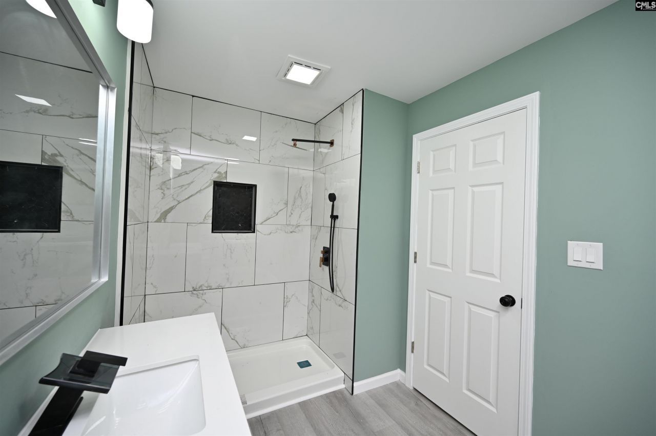 311 Bim Street  Photo 28