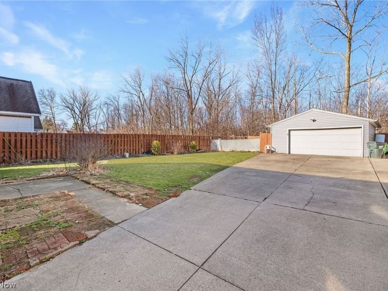 775 Shelley Parkway, Berea, OH 44017 Photo 25