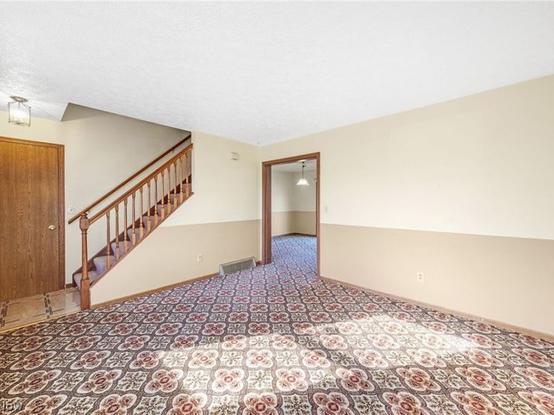 775 Shelley Parkway, Berea, OH 44017 Photo 4