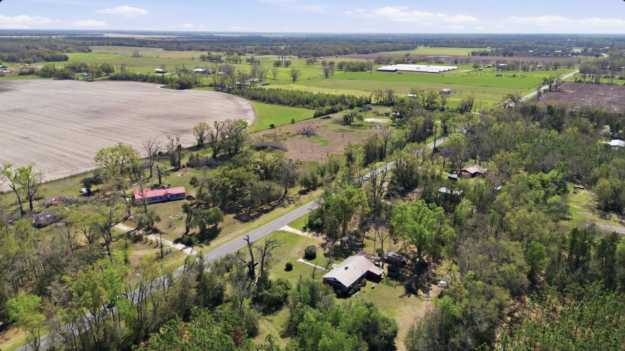 1292 SE Cr 255 , Lee, FL 32059 Photo