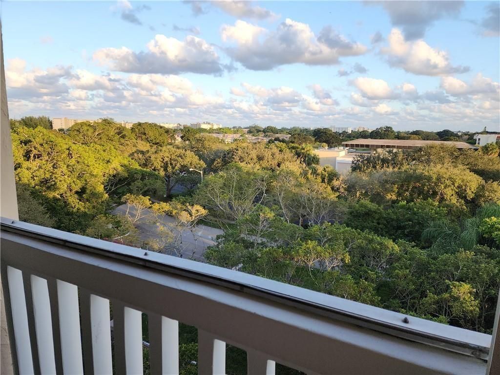 7001 Environ Boulevard, Unit 604, Lauderhill, FL 33319 Photo