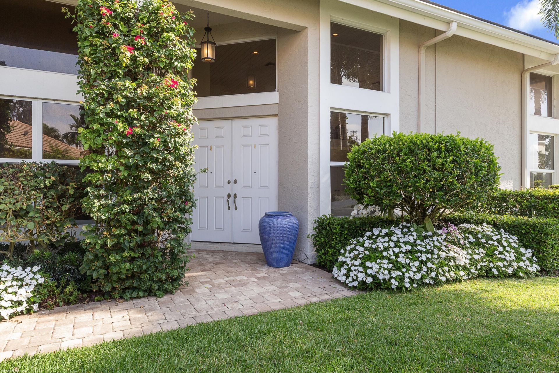 2990 Twin Oaks Way, Wellington, FL 33414 Photo