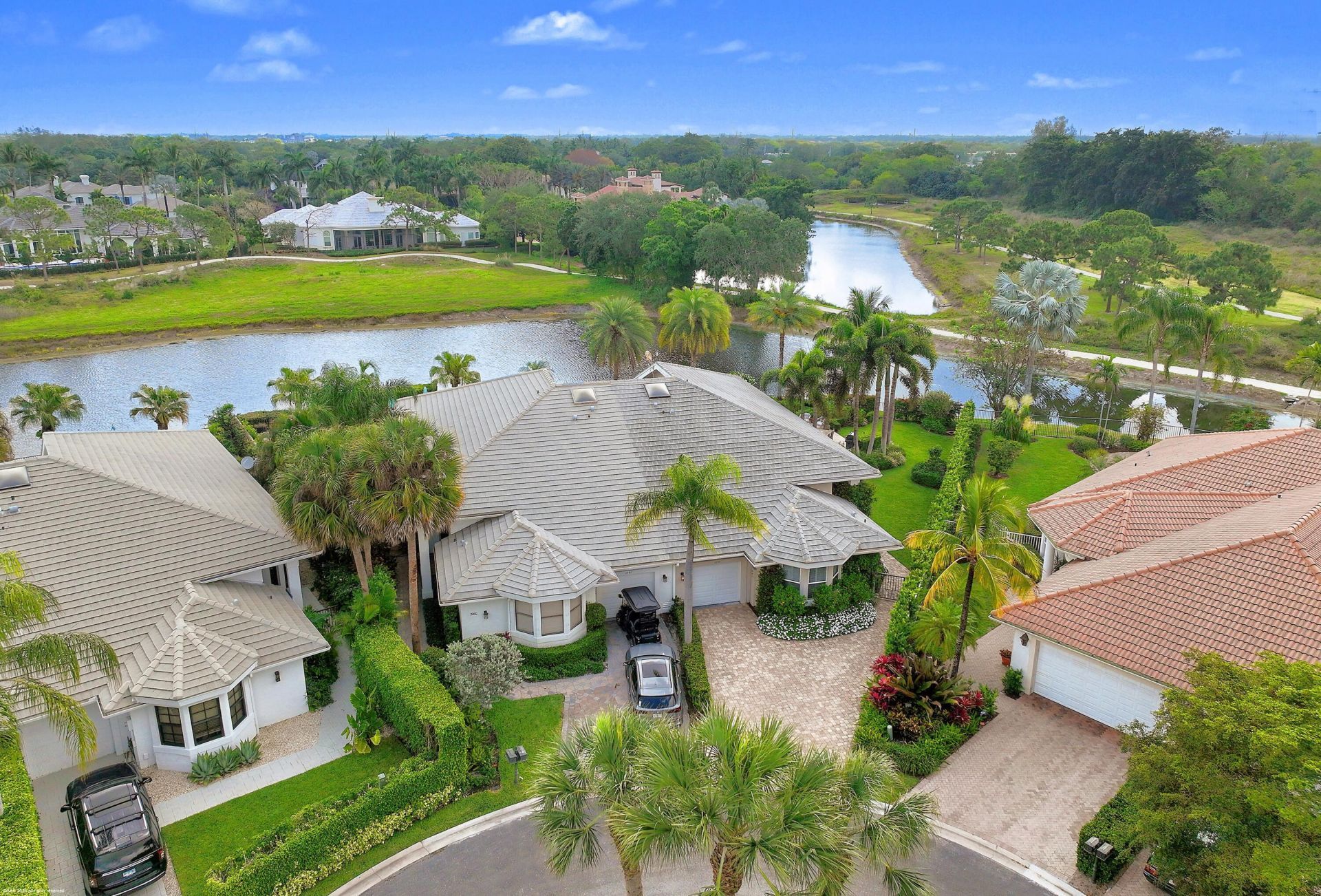 2990 Twin Oaks Way, Wellington, FL 33414 Photo