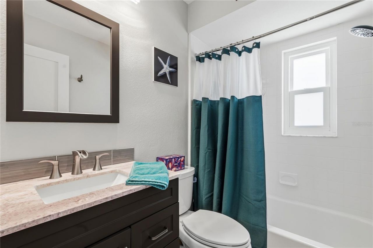 11796 Saree Court, Seminole, FL 33778 Photo