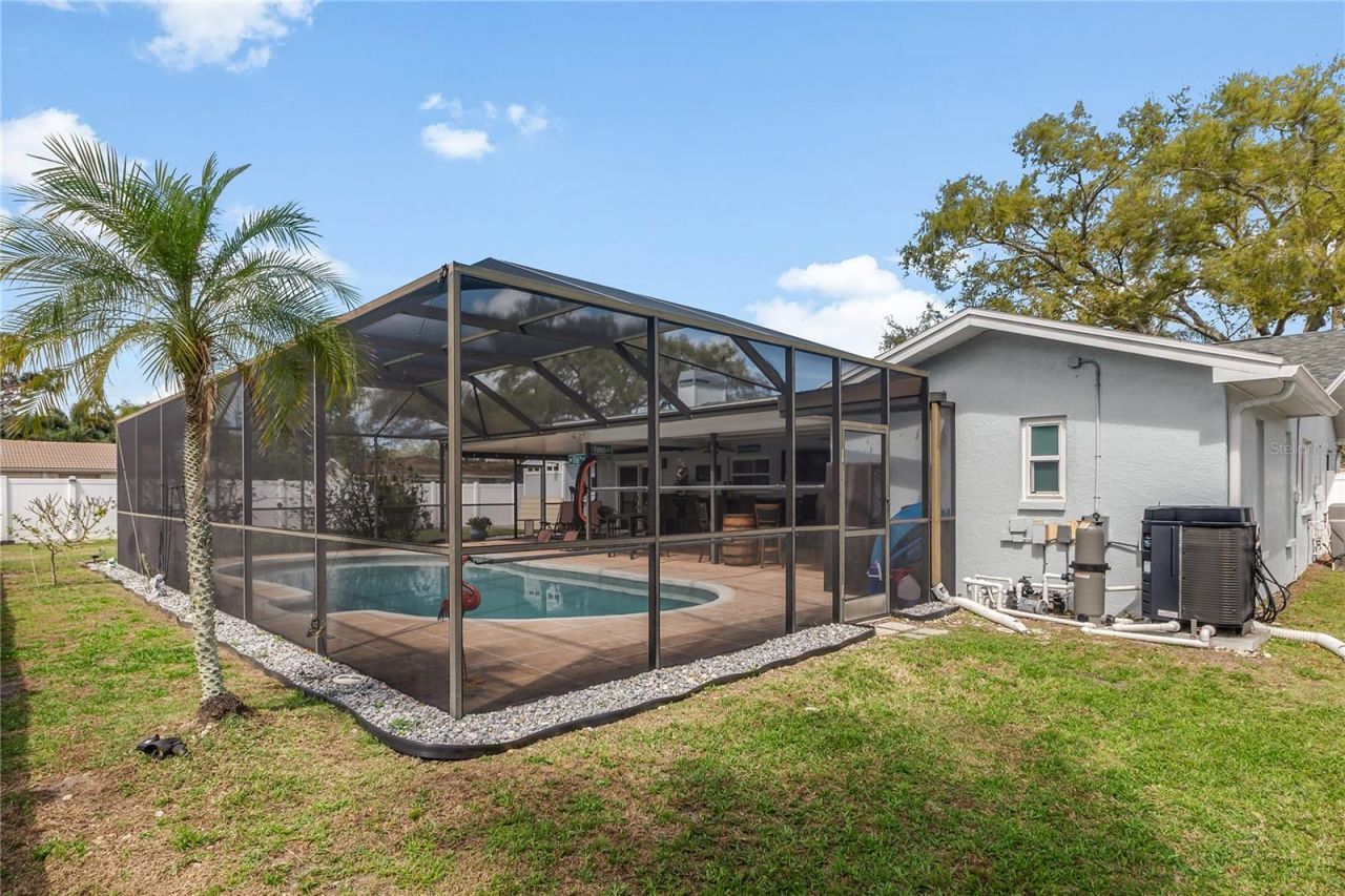 11796 Saree Court, Seminole, FL 33778 Photo