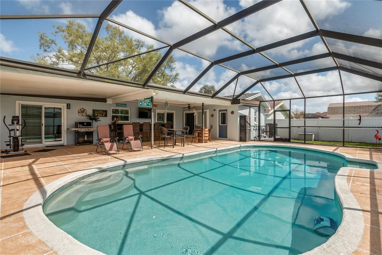 11796 Saree Court, Seminole, FL 33778 Photo