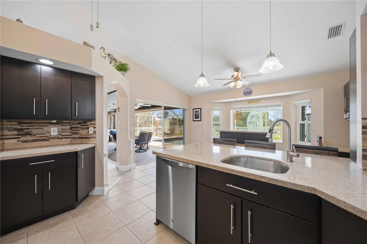 7245 N Plum Tree, Punta Gorda, FL 33955 Photo
