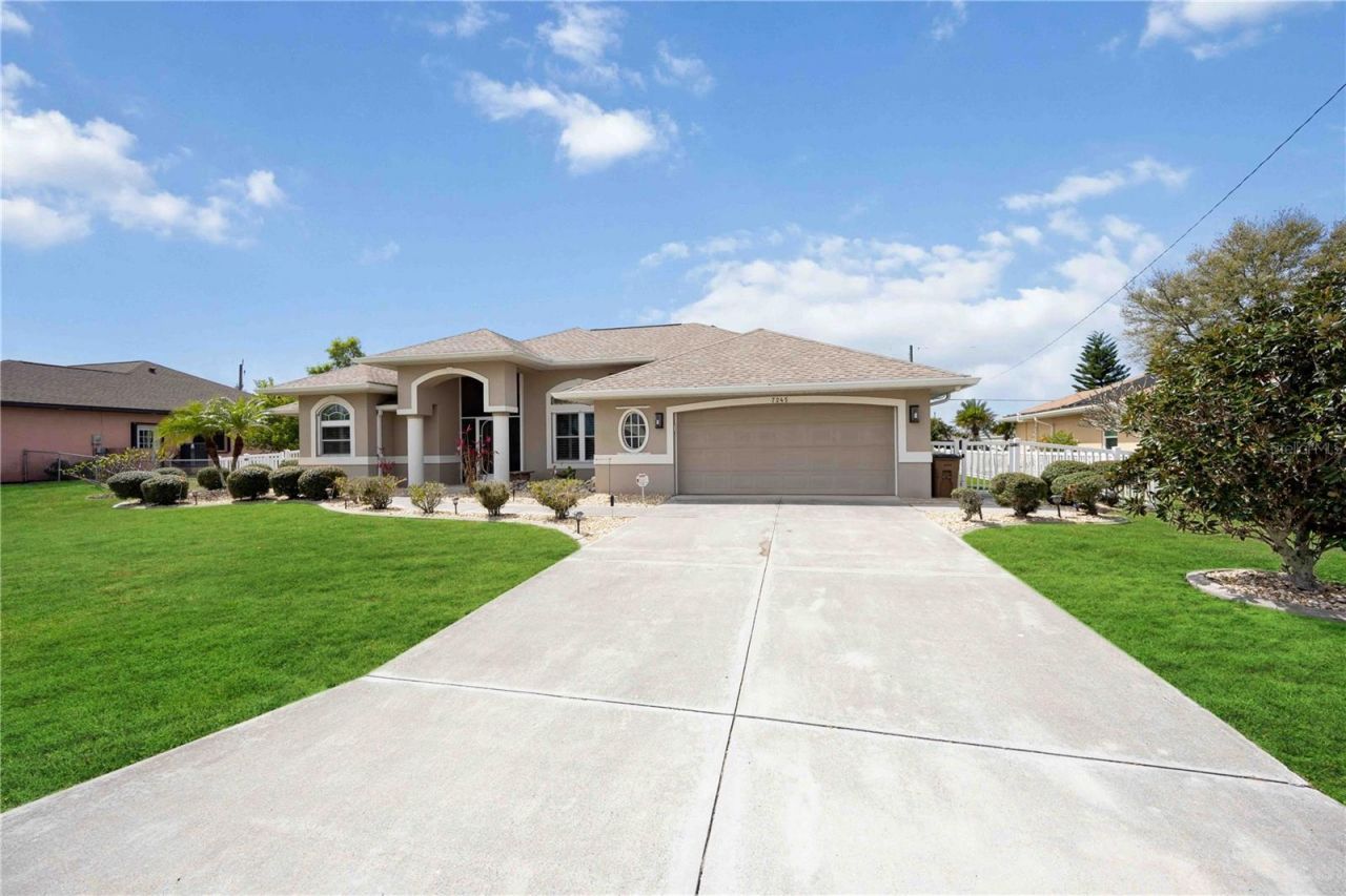 7245 N Plum Tree, Punta Gorda, FL 33955 Photo