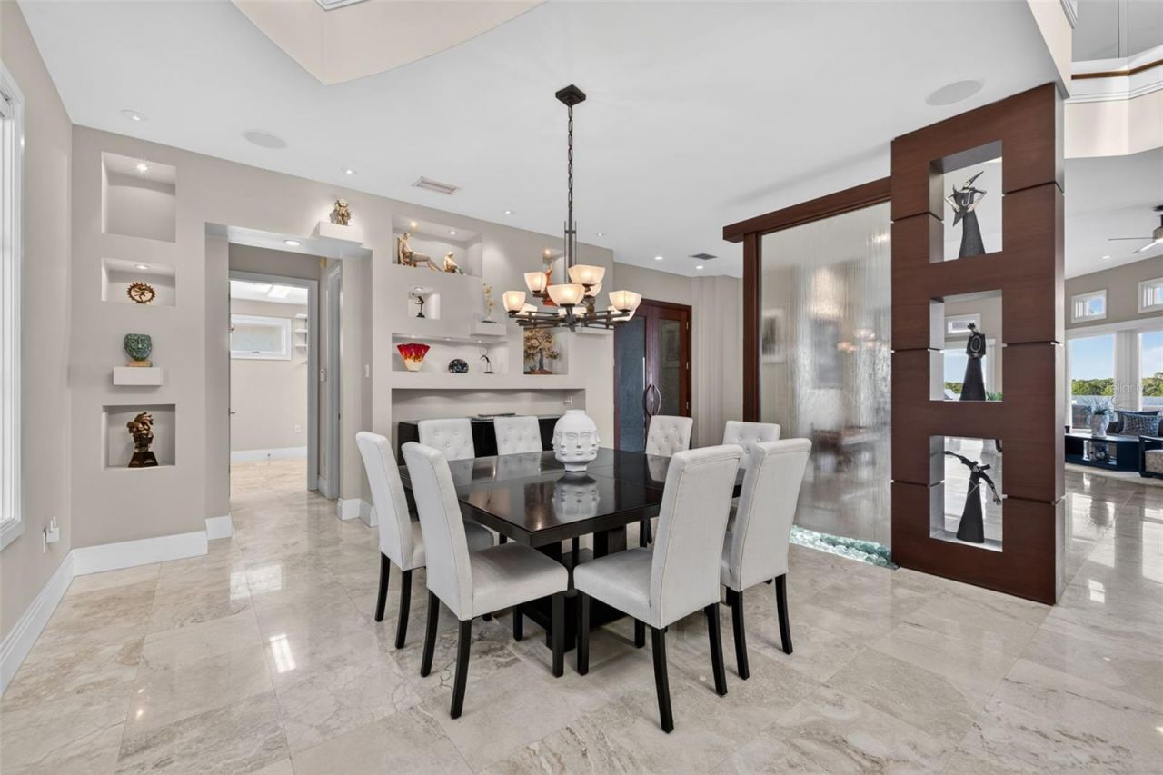 2279 Mermaid Point Ne, Saint Petersburg, FL 33703 Photo