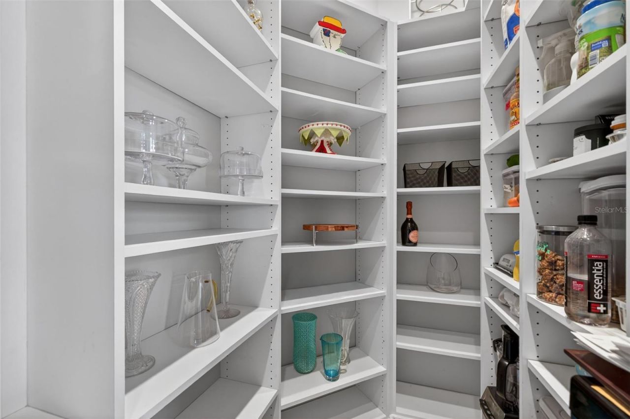 2279 Mermaid Point Ne, Saint Petersburg, FL 33703 Photo