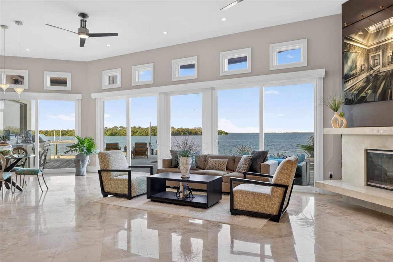 2279 Mermaid Point Ne, Saint Petersburg, FL 33703 Photo