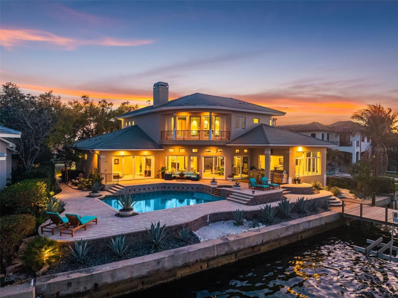 2279 Mermaid Point Ne, Saint Petersburg, FL 33703 Photo