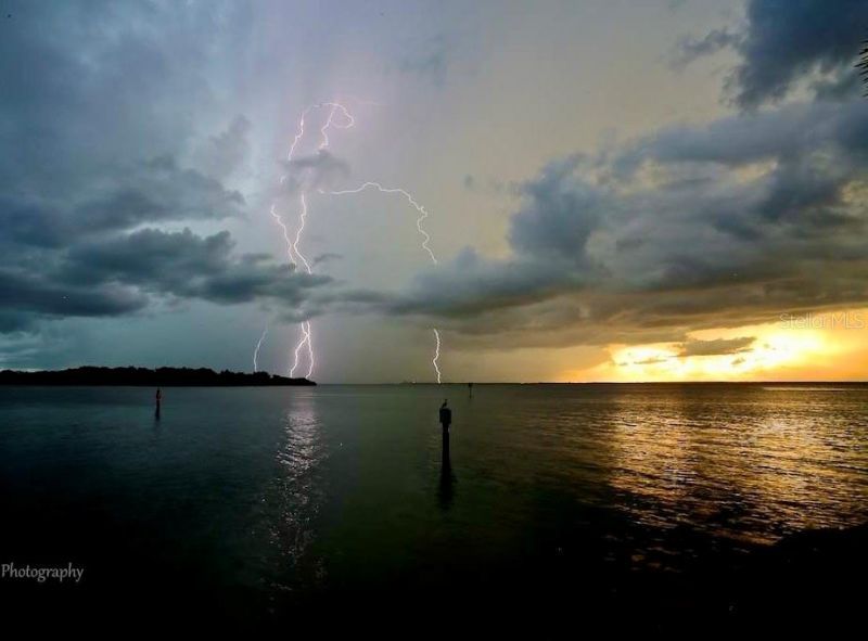 2279 Mermaid Point Ne, Saint Petersburg, FL 33703 Photo