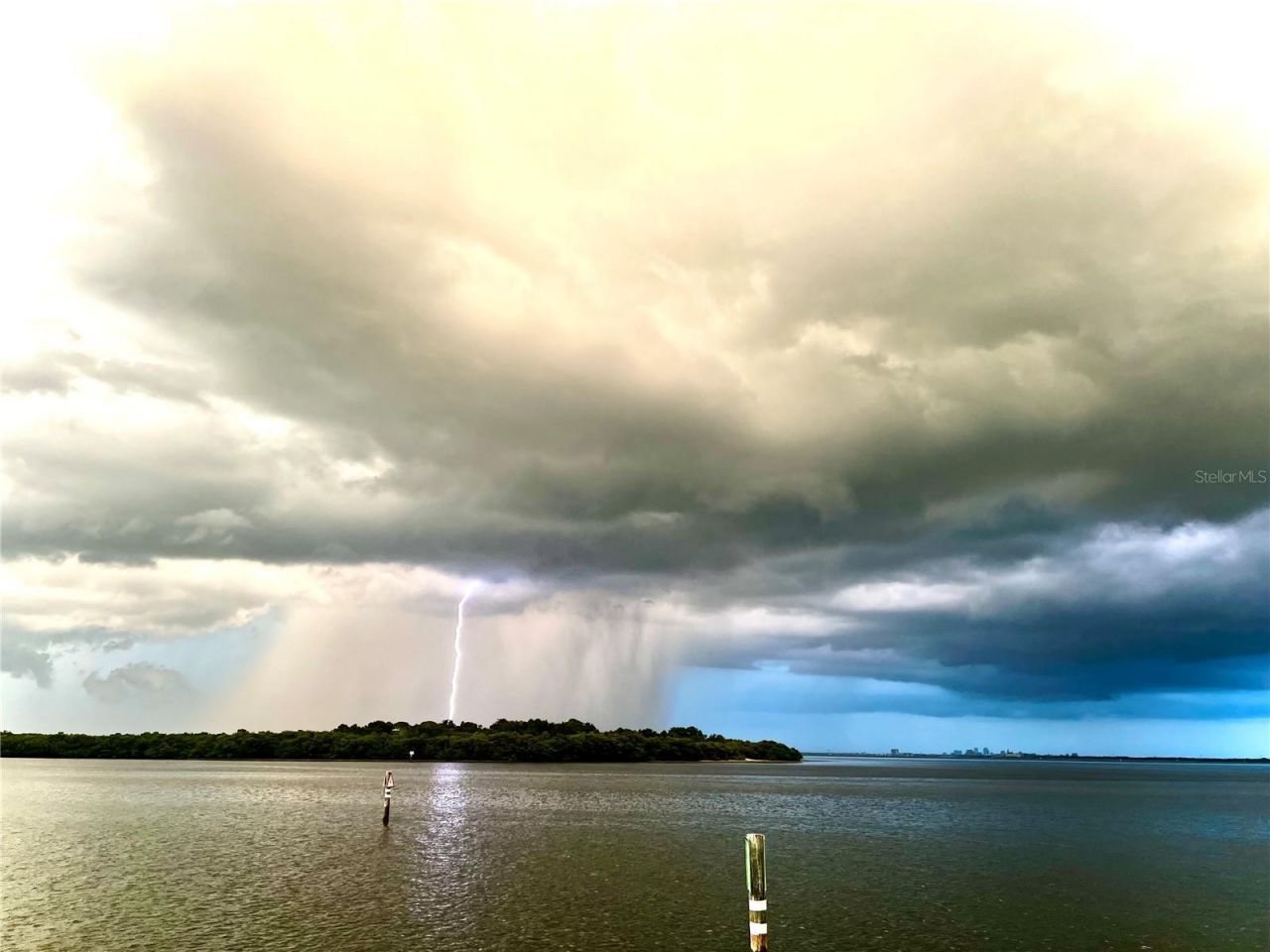 2279 Mermaid Point Ne, Saint Petersburg, FL 33703 Photo