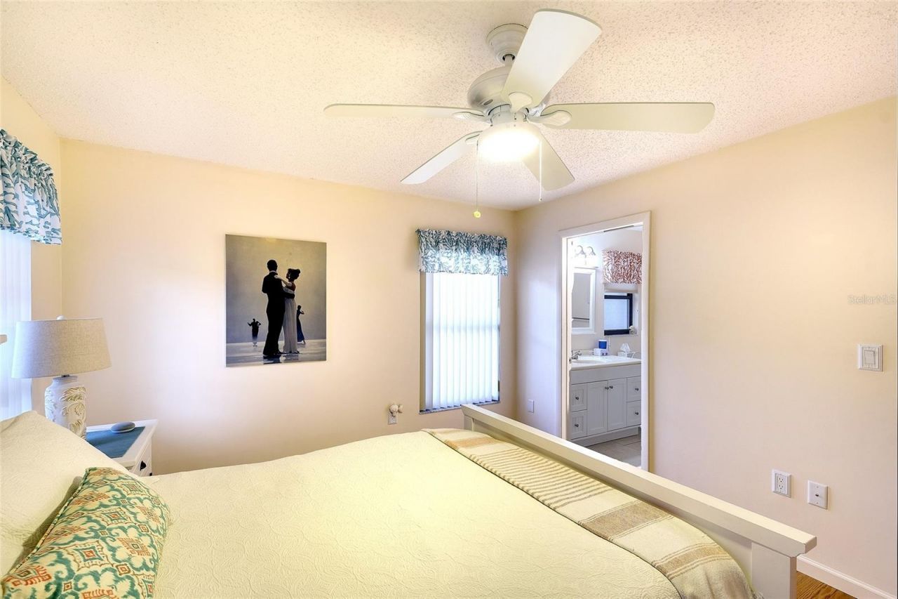 6004 Vivienda Drive , Unit 8, Bradenton, FL 34207 Photo