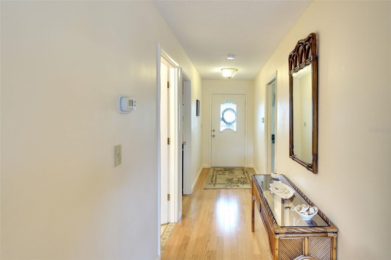 6004 Vivienda Drive , Unit 8, Bradenton, FL 34207 Photo