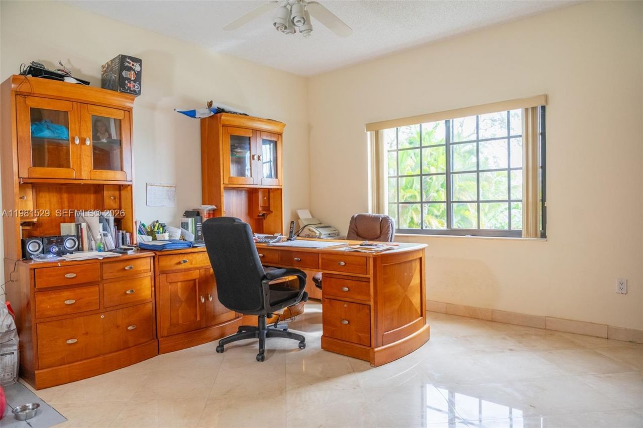 4655 SW 89th Ave , Miami, FL 33165 Photo