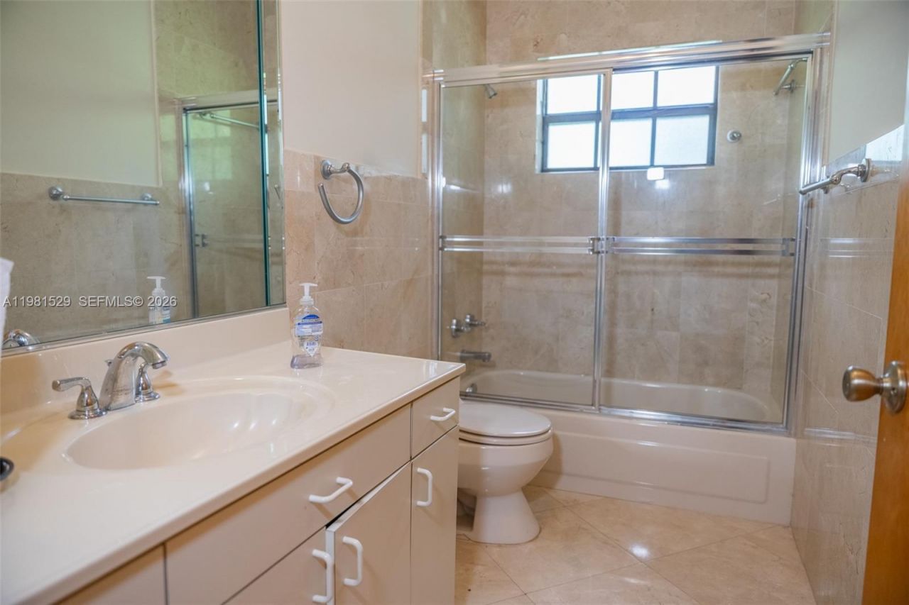 4655 SW 89th Ave , Miami, FL 33165 Photo