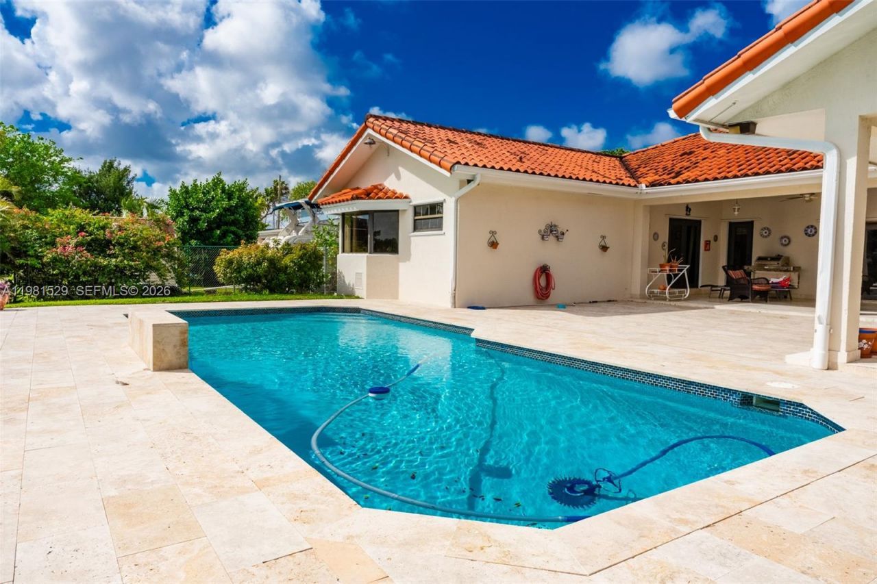 4655 SW 89th Ave , Miami, FL 33165 Photo