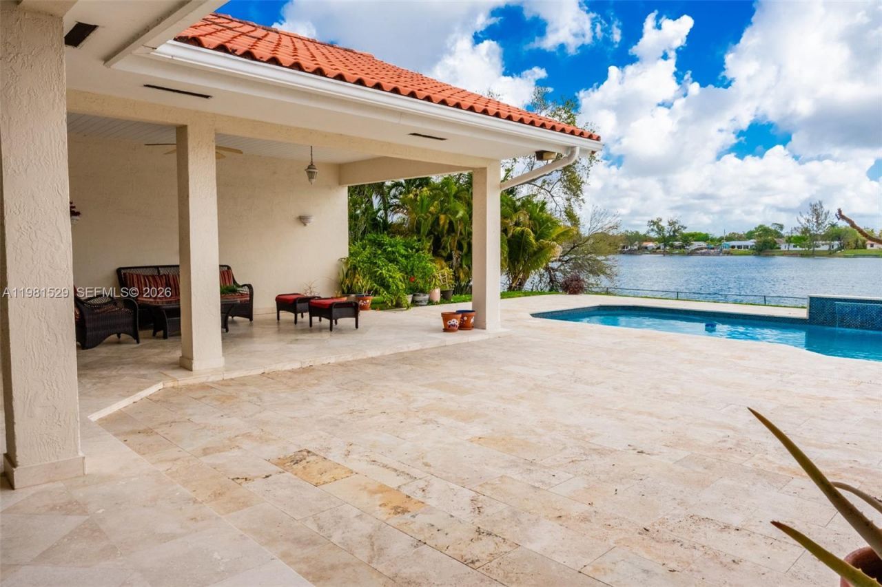 4655 SW 89th Ave , Miami, FL 33165 Photo