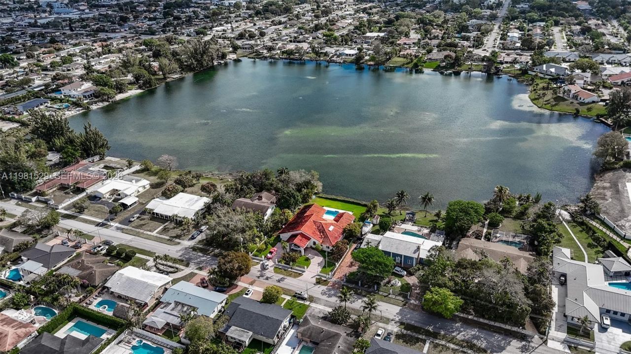 4655 SW 89th Ave , Miami, FL 33165 Photo