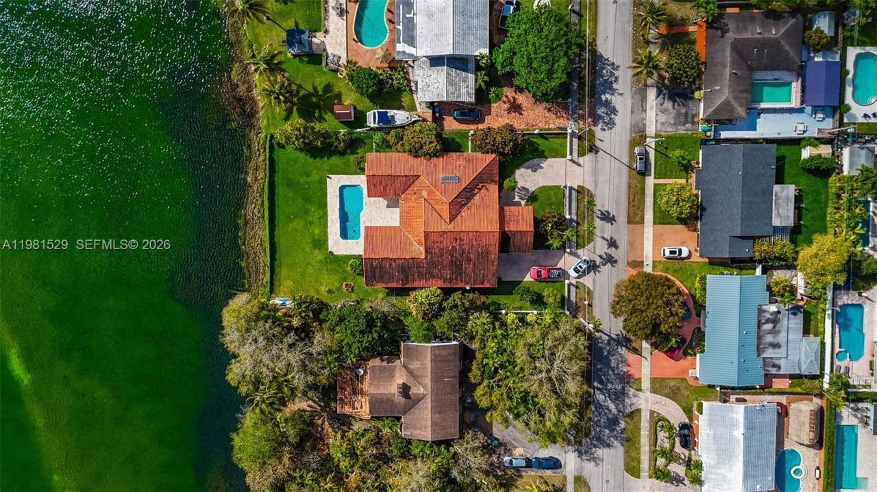 4655 SW 89th Ave , Miami, FL 33165 Photo