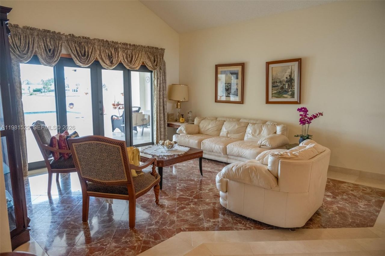 4655 SW 89th Ave , Miami, FL 33165 Photo