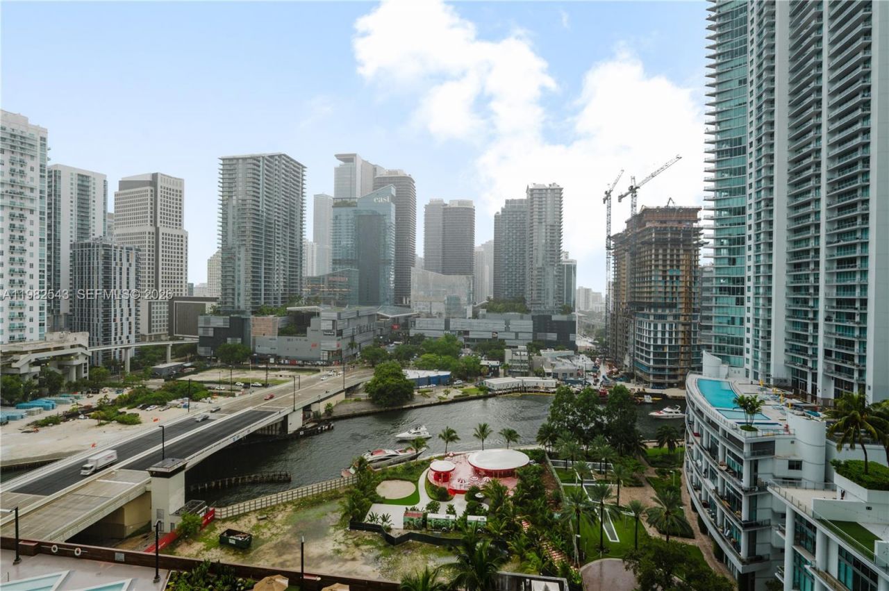 350 S Miami Ave, Unit 1814, Miami, FL 33130 Photo