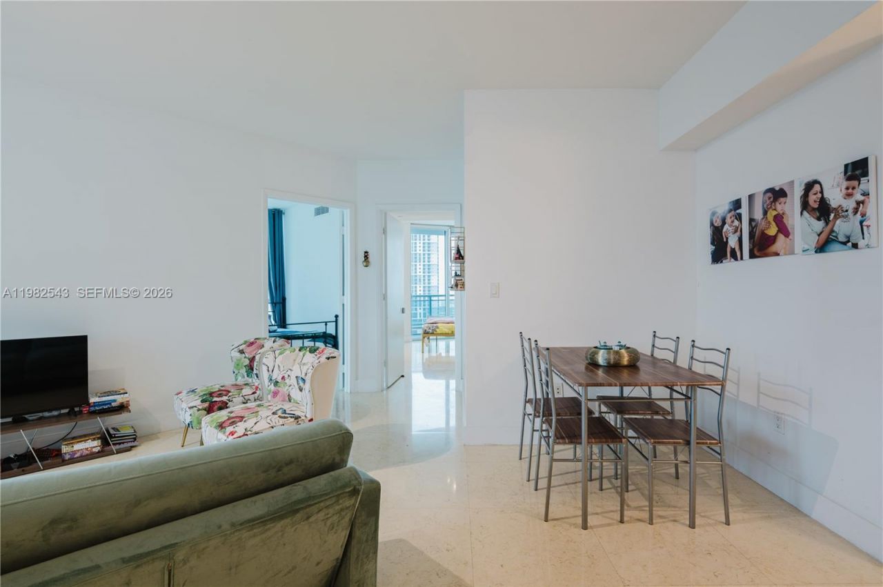 350 S Miami Ave, Unit 1814, Miami, FL 33130 Photo