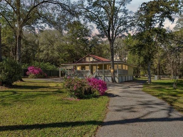 5204 Burma Road , Mobile, AL 36693