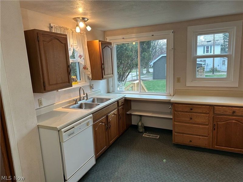 403 Park Street, Willard, OH 44890 Photo 19