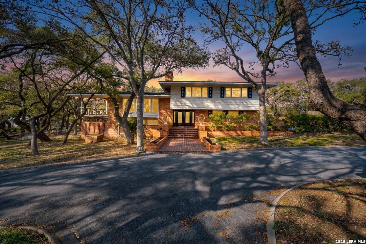 7881 N Verde Dr, San Antonio, TX 78240 Main Photo