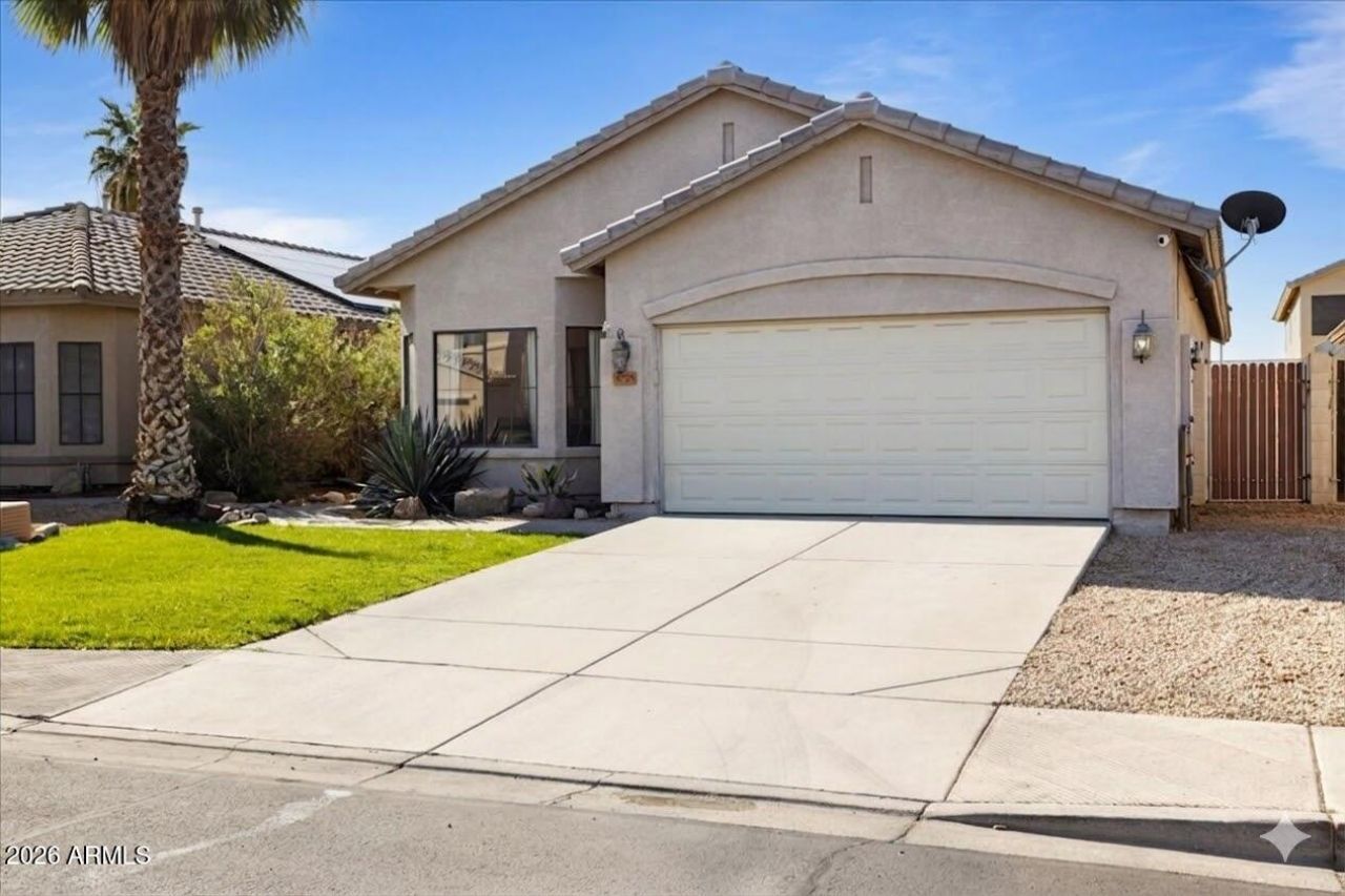 8775 W Laurel Lane, Peoria, AZ 85345 Main Photo