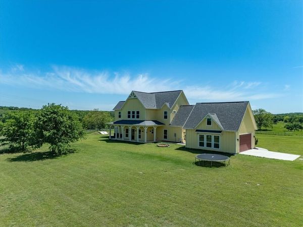 2025 County Road 1792, Sunset, TX 76270