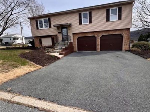 806 E PAOLI STREET, ALLENTOWN, PA 18103