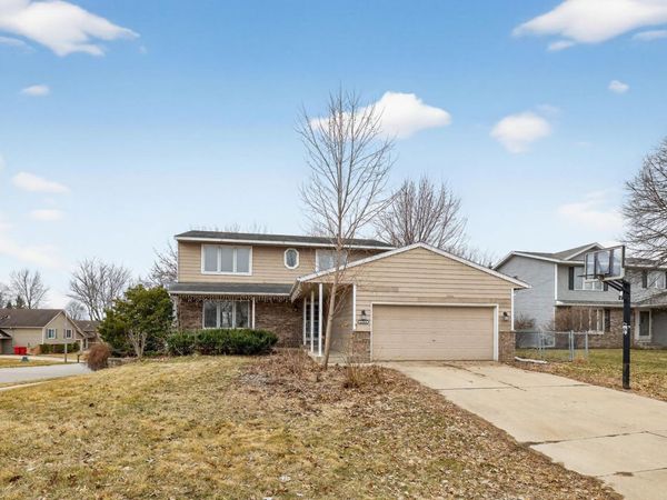 4406 Newcastle Lane NW, Rochester, MN 55901