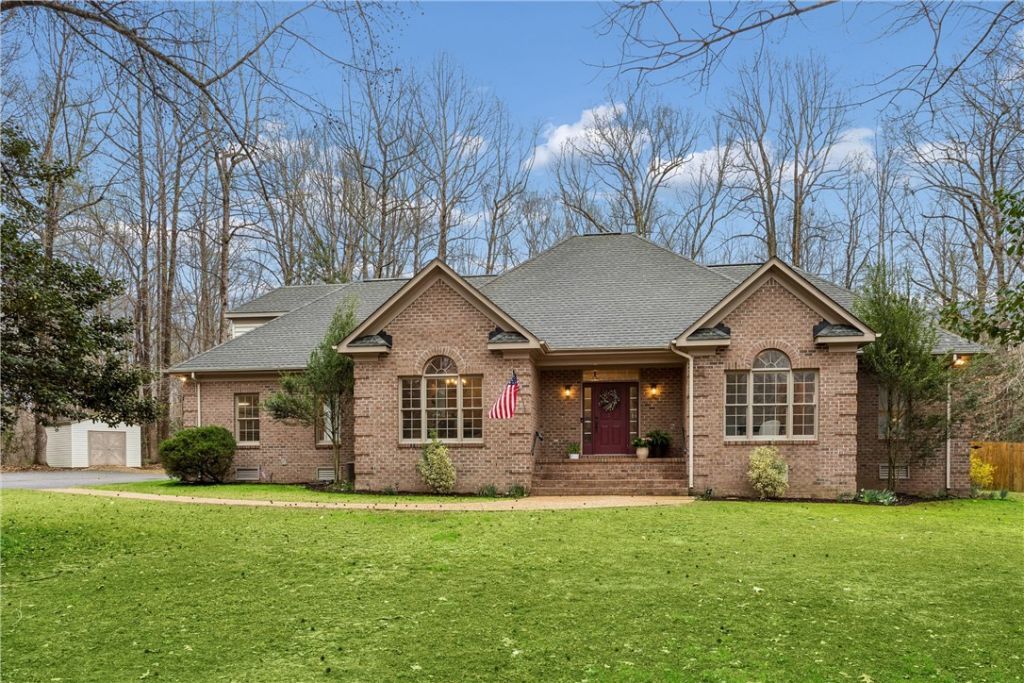 7904 Matthew Court, Lanexa, VA 23089 Main Photo