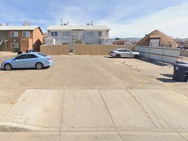 126 Altez Street NE, Albuquerque, NM 87123
