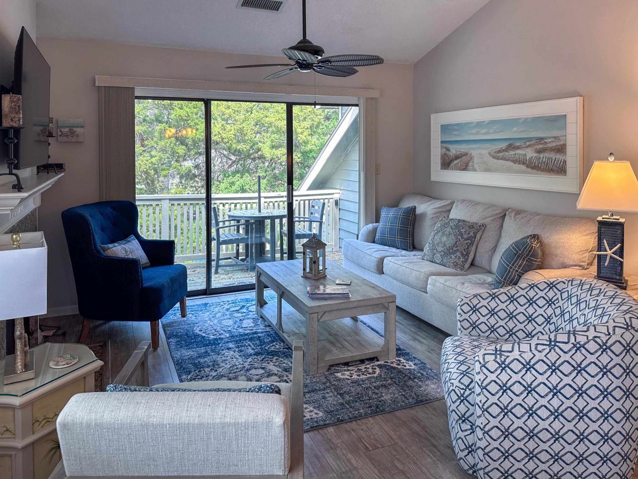 421 Appledore Circle Photo 12