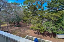 421 Appledore Circle photo 4