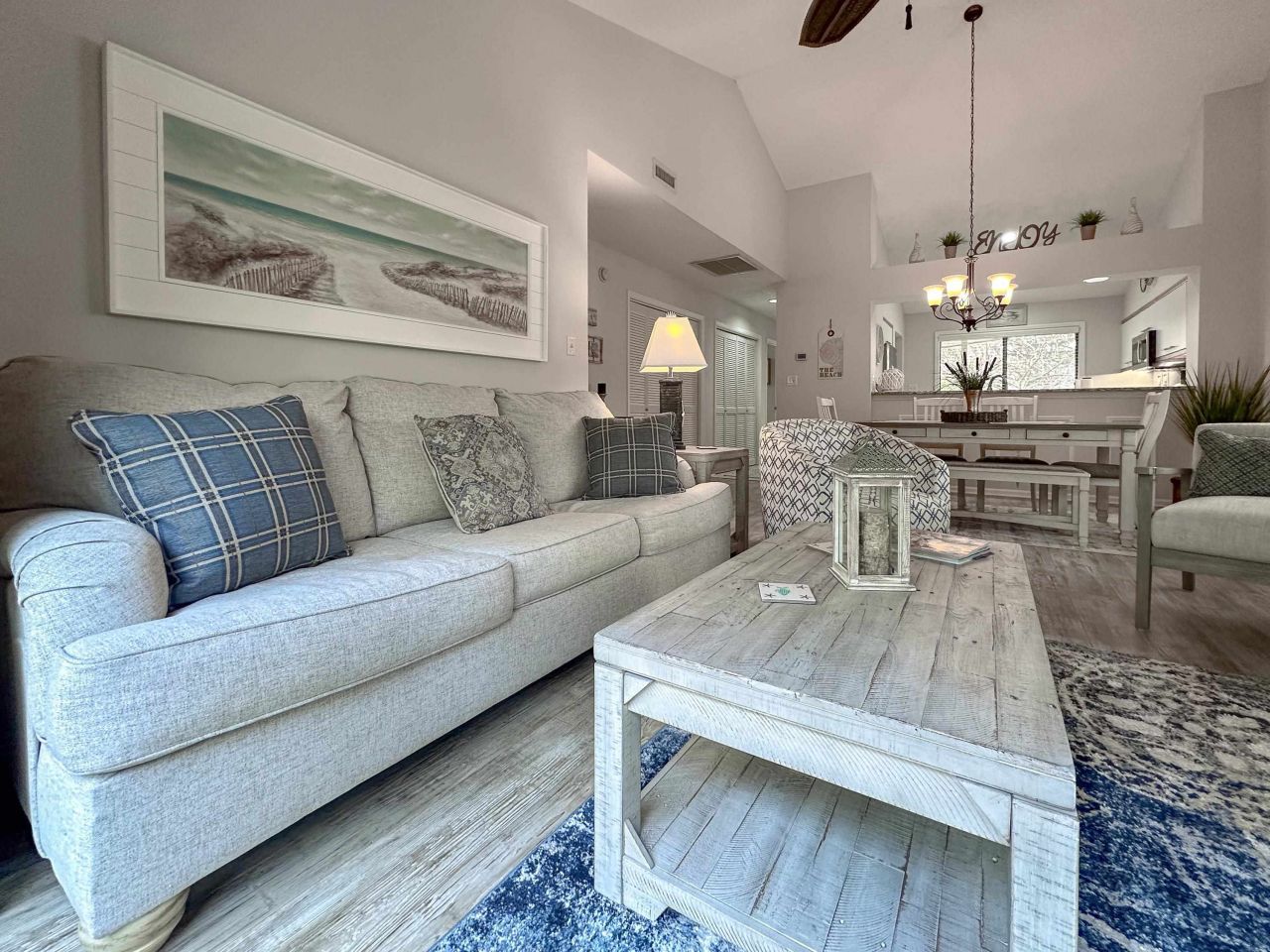 421 Appledore Circle Photo 7