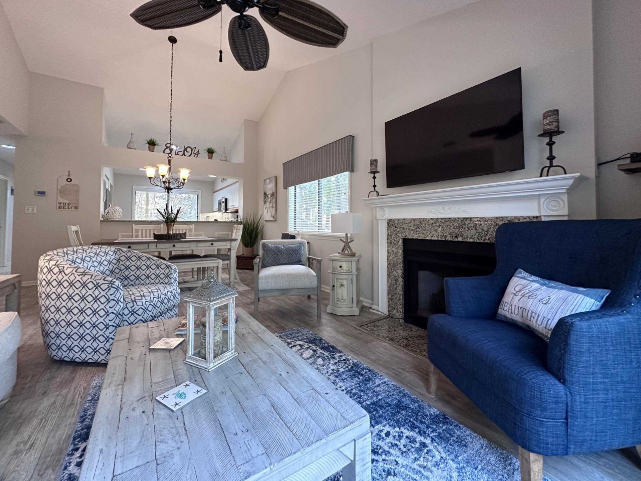 421 Appledore Circle Photo 8